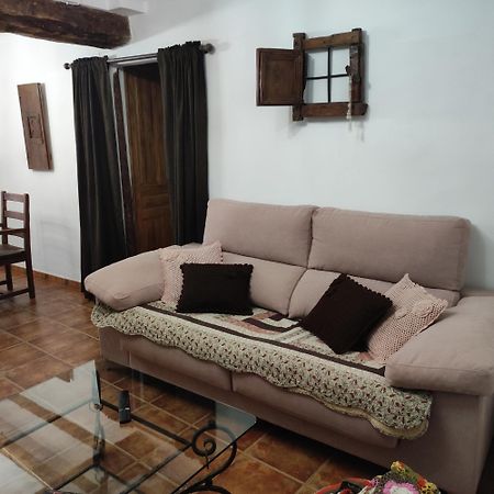 Villanueva de Viver Alcoba Con Patio Del Siglo XIXヴィラ エクステリア 写真